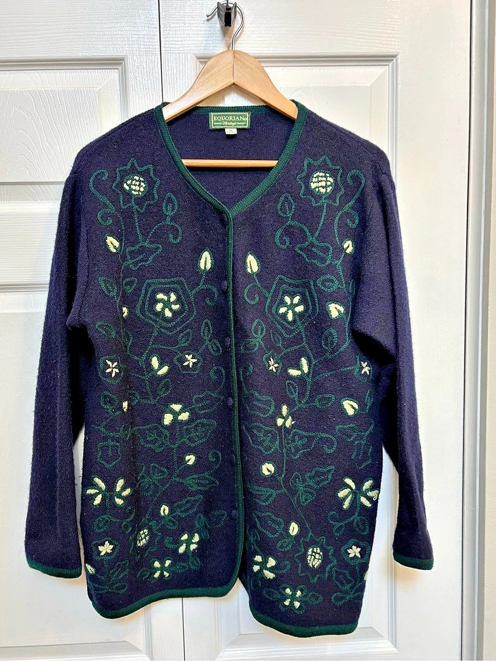 Vintage Equorian Embroidered Floral Cardigan 100% New Wool Navy Green M 14/16